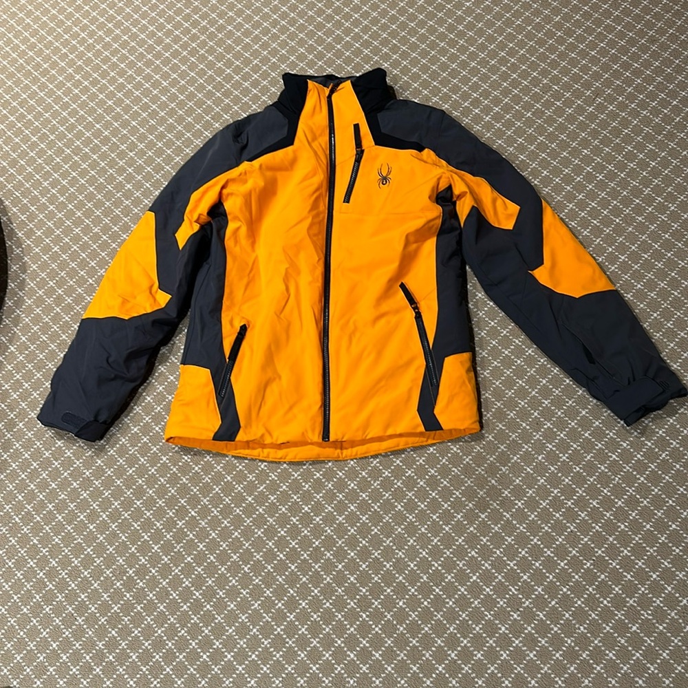Kids Spyder ski jacket size 18